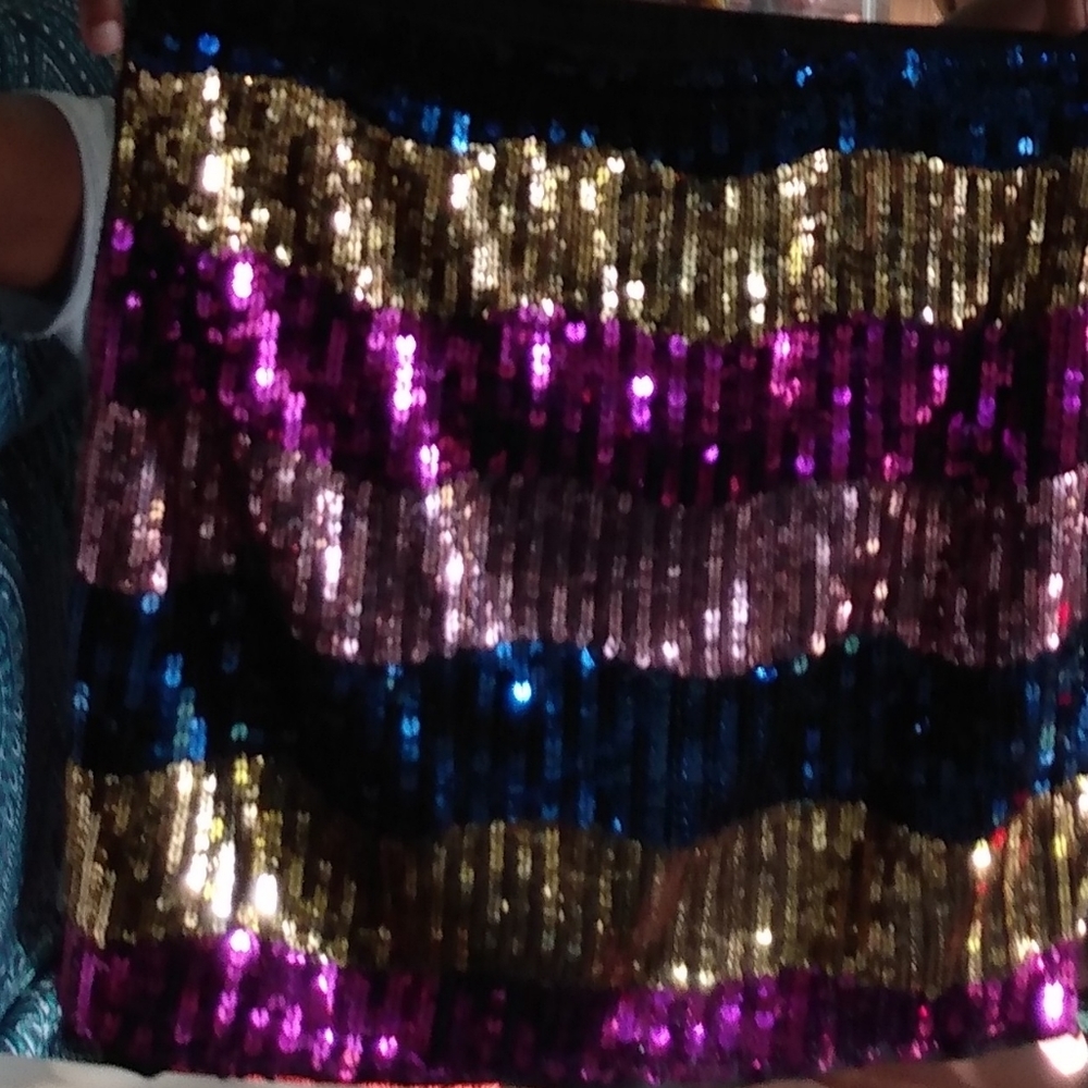 Sequins skirt ,(mini)